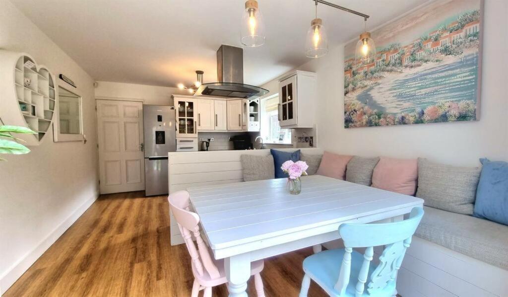 Bluebell House Home In Country Village. Nec/Stratford/Birmingham Solihull Extérieur photo