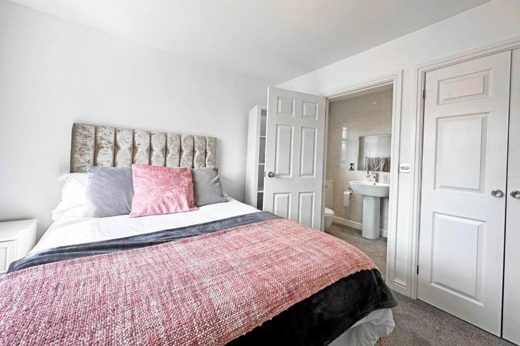 Bluebell House Home In Country Village. Nec/Stratford/Birmingham Solihull Extérieur photo